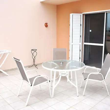 Apartment In Kato Paphos